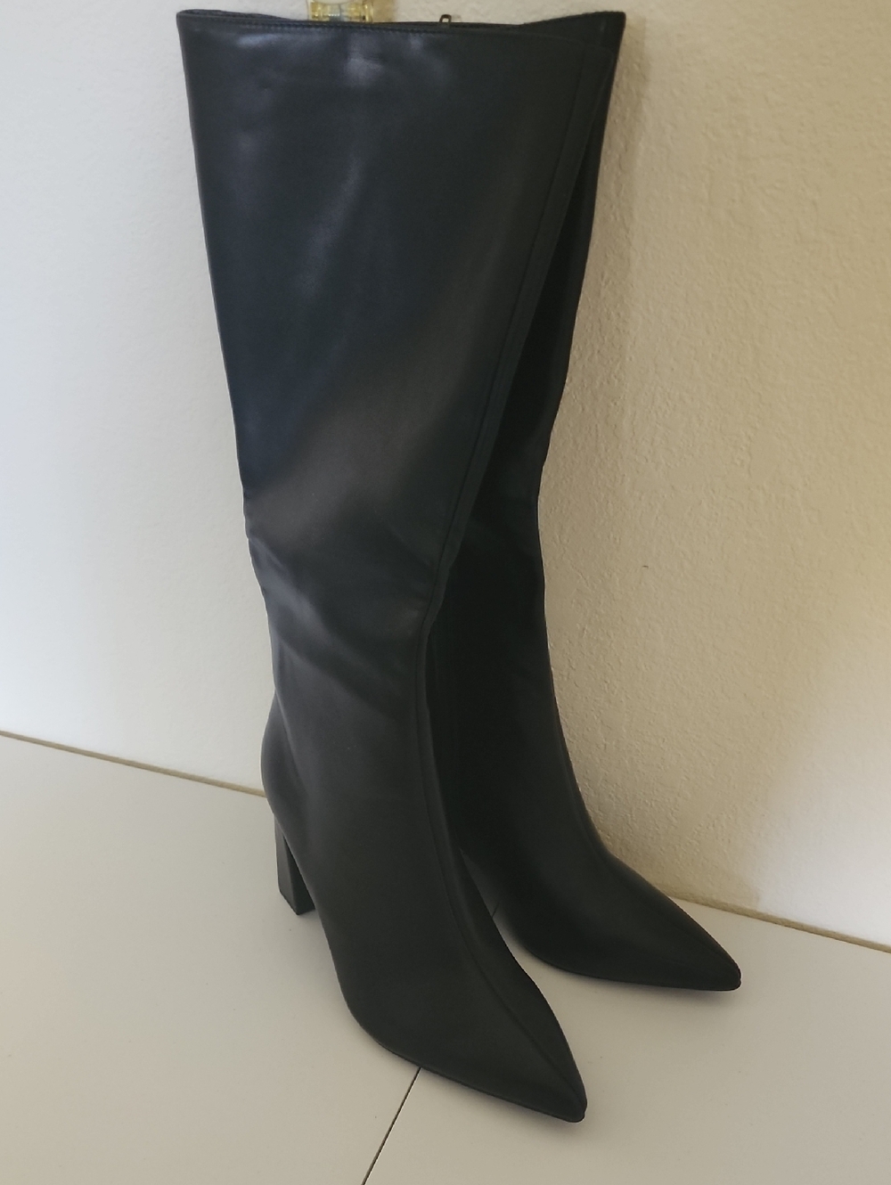 Classic Black Knee-High Pointed Toe Women's Boots